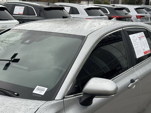 Used 2022 Toyota Camry LE w/ Cold Weather Package image 9