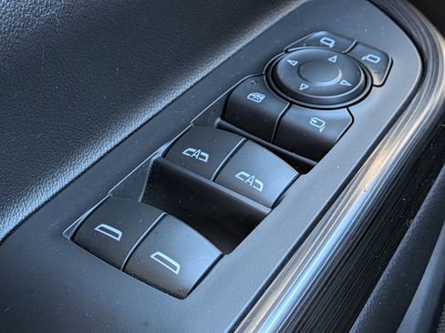 Certified 2023 GMC Acadia SLT w/ Elevation Edition image 23