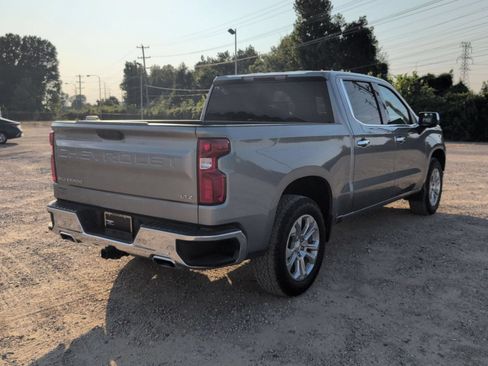 Used 2025 Chevrolet Silverado 1500 LTZ w/ Z71 Off-Road Package AWD/4WD image 6