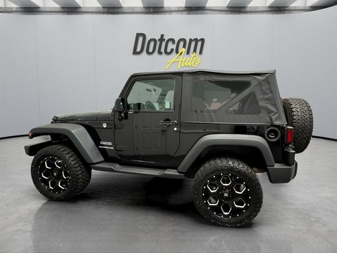 Used 2015 Jeep Wrangler Sport w/ Connectivity Group image 4
