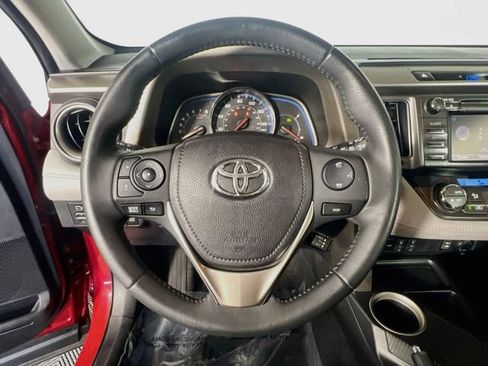 Used 2014 Toyota RAV4 Limited w/ Technology Package FWD image 16