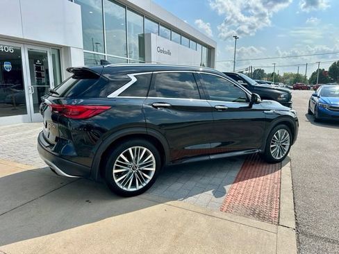 Used 2023 INFINITI QX50 Sensory AWD/4WD image 7