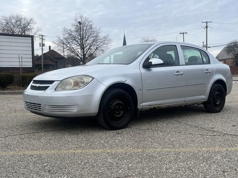 Used 2009 Chevrolet Cobalt LT image 3