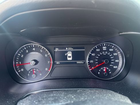 Used 2023 Kia Forte LXS w/ LXS Technology Package image 10