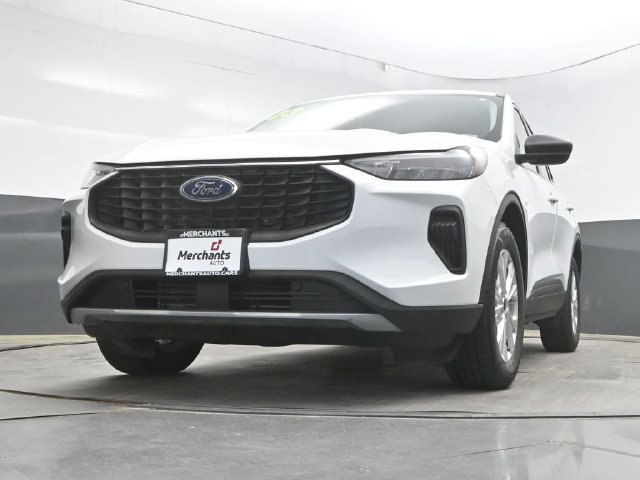 Used 2023 Ford Escape Active AWD/4WD image 42