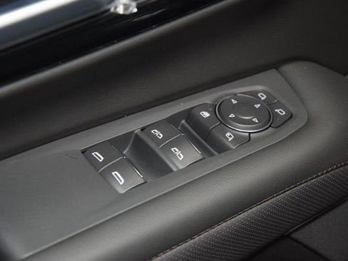 New 2026 Chevrolet Suburban High Country AWD/4WD image 48