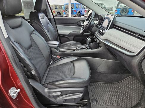 Used 2022 Jeep Compass Latitude w/ Convenience Group image 15