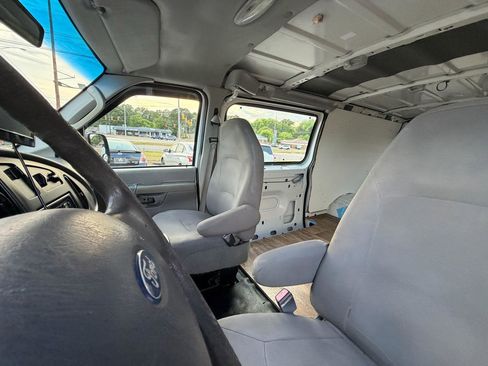 Used 2007 Ford E-250 and Econoline 250 RWD image 25