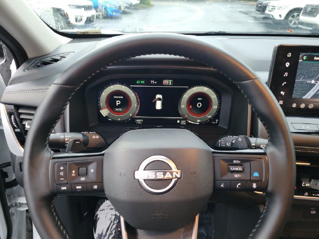 Used 2026 Nissan Rogue SL AWD/4WD image 25