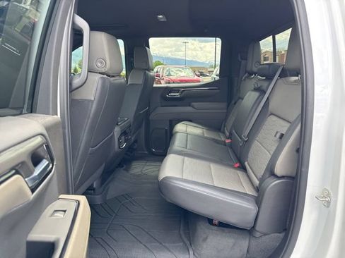 Used 2023 Chevrolet Silverado 1500 ZR2 w/ Technology Package AWD/4WD image 15