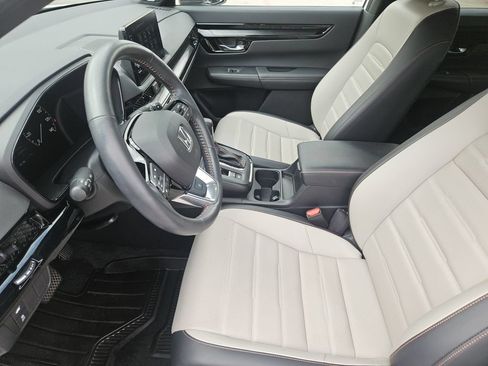 Used 2024 Honda CR-V Sport Touring image 10