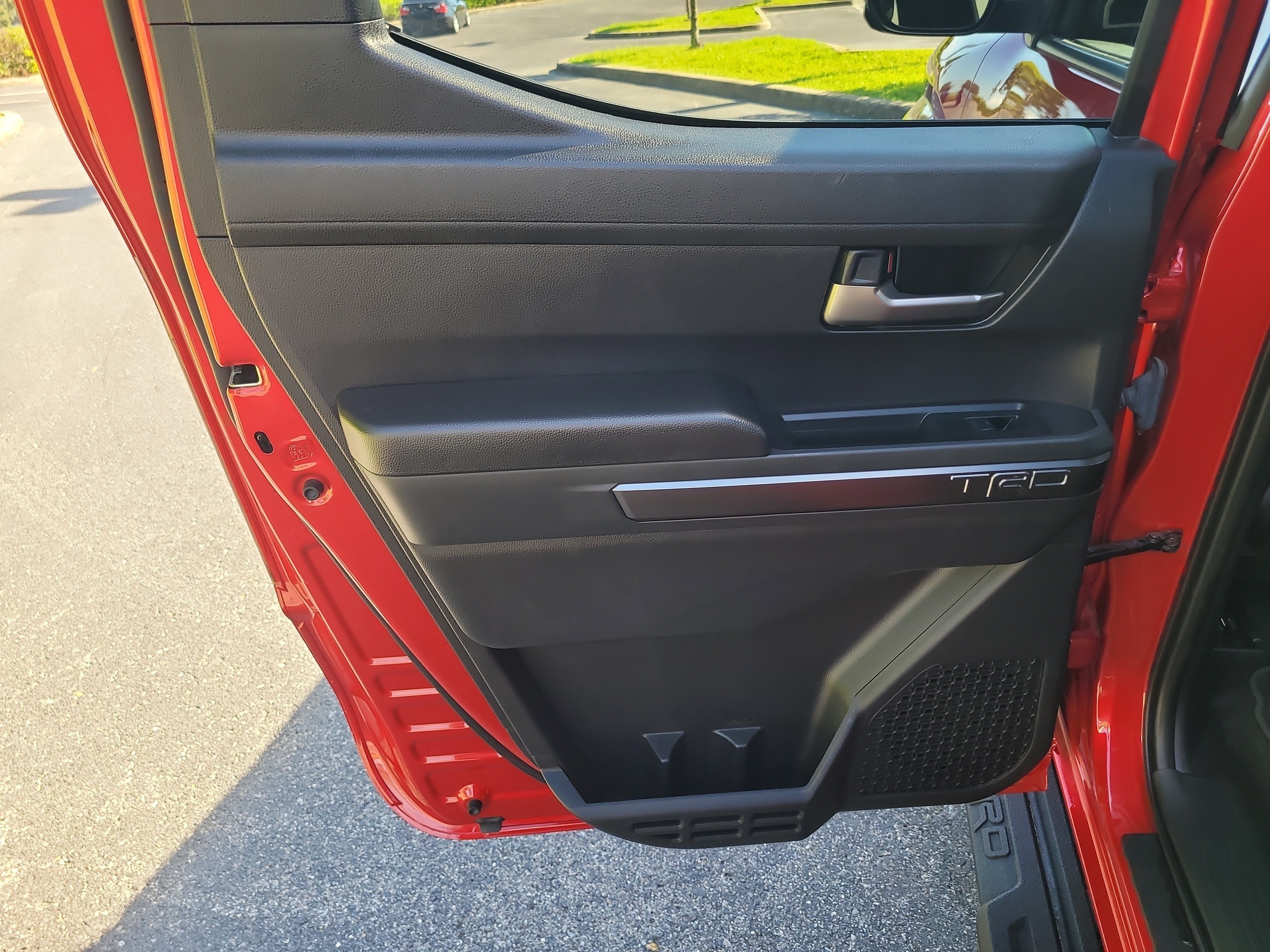 Certified 2025 Toyota Tacoma TRD Sport AWD/4WD image 14
