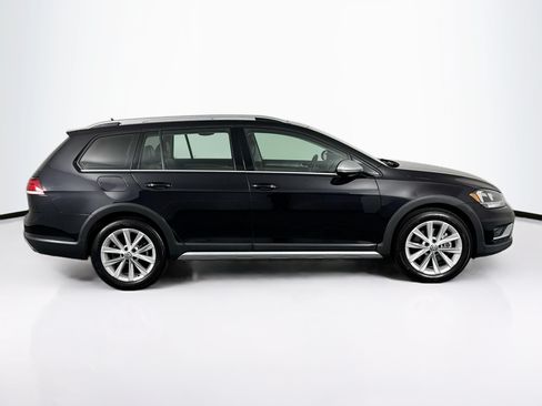 Used 2019 Volkswagen Golf Alltrack S AWD/4WD image 12