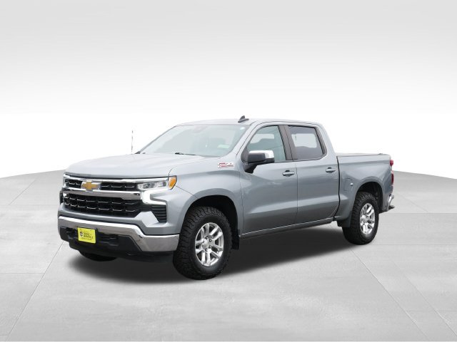 Used 2023 Chevrolet Silverado 1500 LT w/ Z71 Off-Road Package AWD/4WD image 3