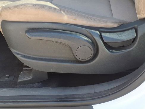 Used 2018 Hyundai Tucson SE image 14