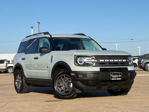 Used 2023 Ford Bronco Sport Big Bend image 2