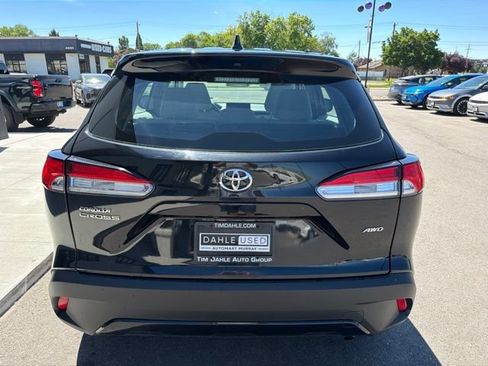 Used 2024 Toyota Corolla Cross L AWD/4WD image 6
