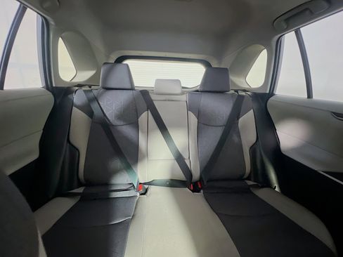 New 2025 Toyota RAV4 XLE image 33