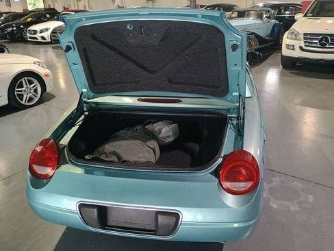 Used 2002 Ford Thunderbird Deluxe image 10