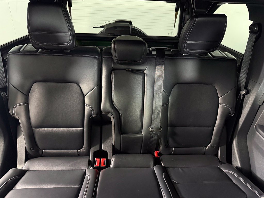 Used 2025 Ford Bronco Outer Banks AWD/4WD image 19
