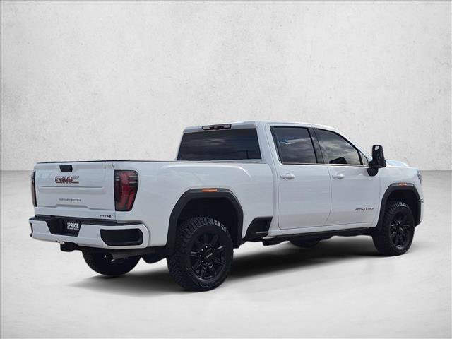 Used 2024 GMC Sierra 2500 AT4 AWD/4WD image 5