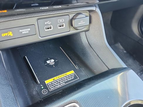 Used 2022 Honda Civic Touring image 27