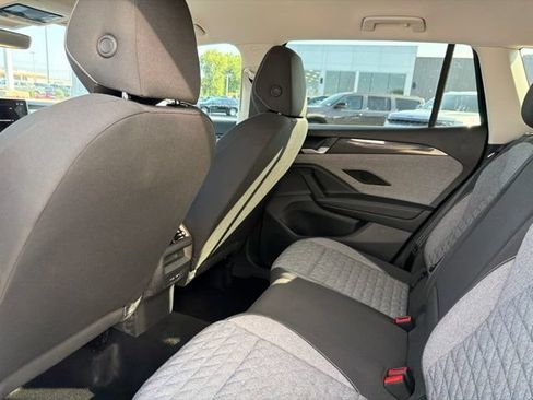 Used 2025 Volkswagen Tiguan S FWD image 25