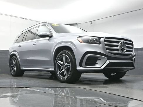 Certified 2025 Mercedes-Benz GLS 450 4MATIC w/ AMG Line Exterior image 34