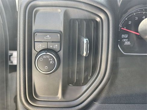 Used 2022 Chevrolet Silverado 1500 Custom w/ Safety Confidence Package image 17