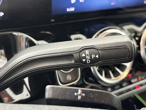 Used 2025 Mercedes-Benz GLA 250 image 20