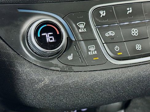 Used 2024 Chevrolet Malibu LT image 26