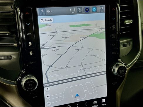 Used 2024 RAM 2500 Laramie image 22