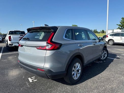 Used 2023 Honda CR-V LX image 11