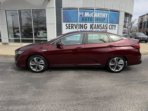 Certified 2021 Honda Clarity Plug-In Hybrid image 2