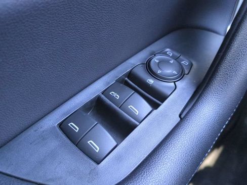 Used 2021 Chevrolet Blazer LT w/ LPO, Black Accent Package FWD image 28
