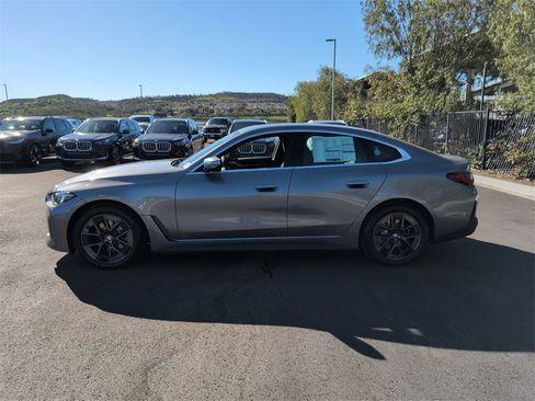 New 2026 BMW i4 eDrive40 image 6