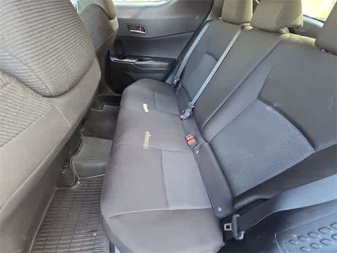 Used 2019 Toyota C-HR XLE image 19