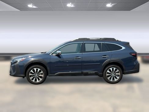 Used 2024 Subaru Outback Touring XT AWD/4WD image 2