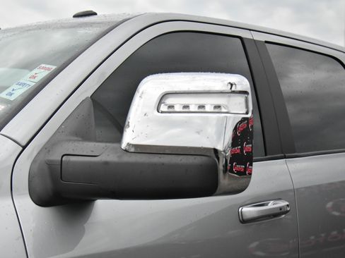 Used 2024 RAM 2500 Laramie image 16