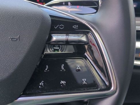 Certified 2024 Cadillac Lyriq Tech AWD/4WD image 27