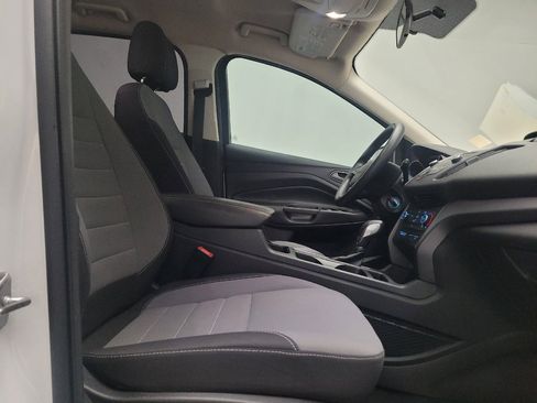 Used 2017 Ford Escape S FWD image 21