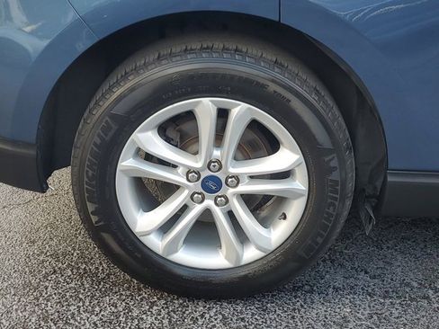 Certified 2019 Ford Edge SEL w/ Equipment Group 201A image 7