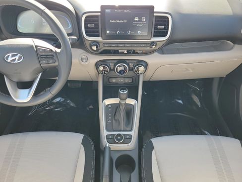 New 2026 Hyundai Venue SEL image 7