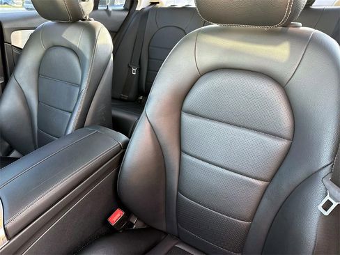Used 2016 Mercedes-Benz C 300 Sedan image 15