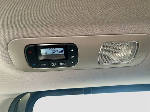 Used 2021 Honda Odyssey EX-L image 26