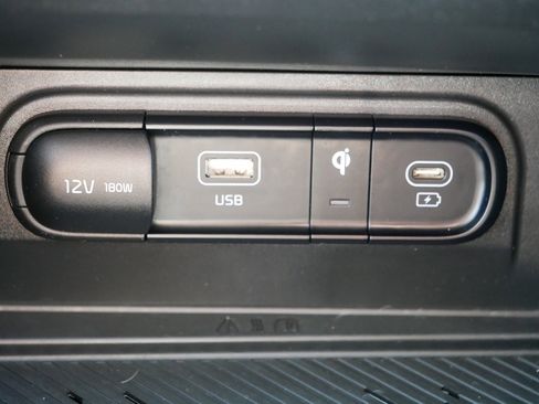 Certified 2023 Kia Sportage EX AWD/4WD image 33