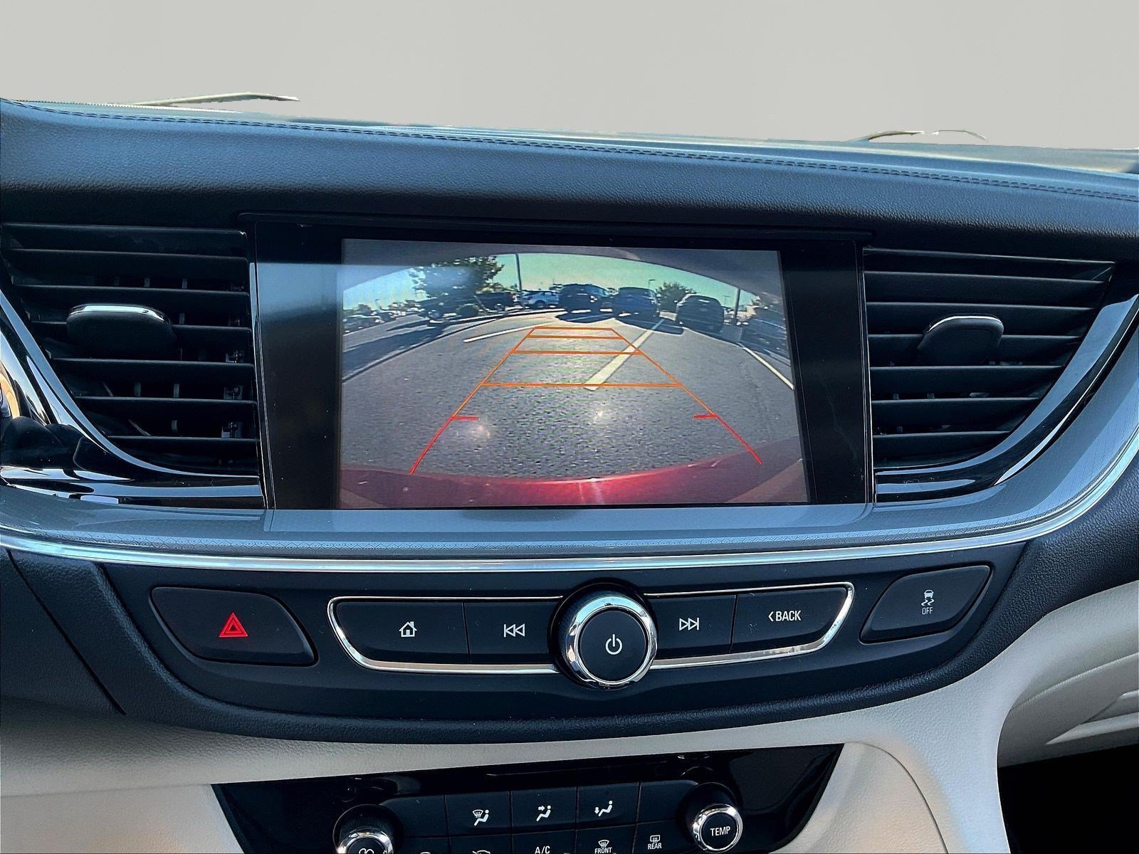 Used 2018 Buick Regal Preferred w/ Sights and Sounds Package AWD/4WD image 14