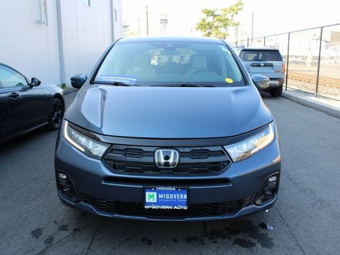 New 2026 Honda Odyssey EX-L image 3