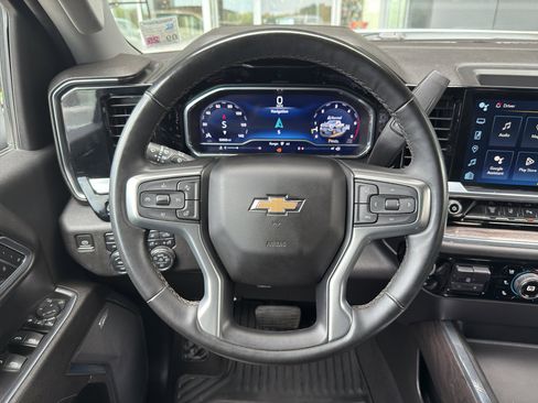 Used 2024 Chevrolet Silverado 3500 LTZ w/ LTZ Premium Package image 25