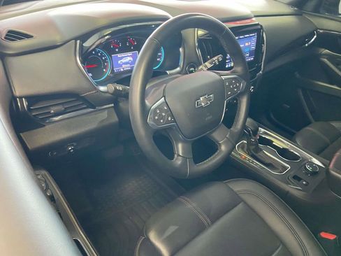 Used 2023 Chevrolet Traverse RS image 13